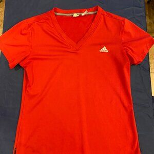 ADIDAS Clima365 ATHLETIC Top Shirt T-Shirt RED Short Sleeve V-neck Womens SMALL